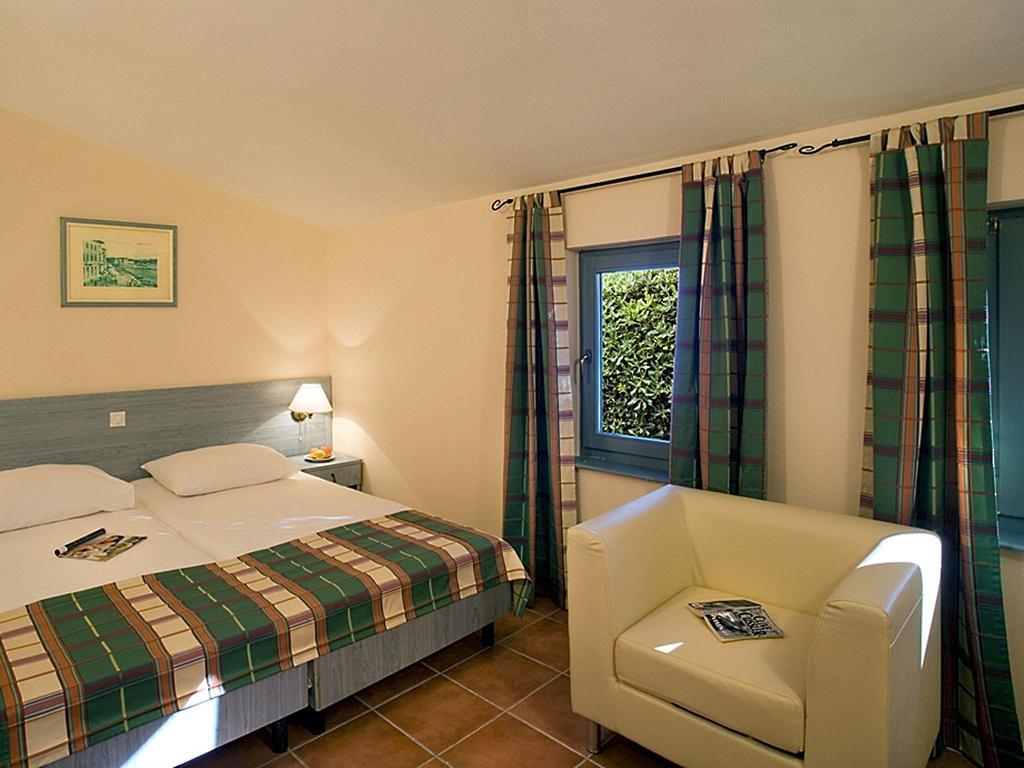 Valamar Tamaris Resort Tar-Vabriga Exterior photo